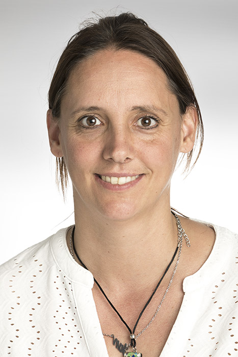 Frau in Porträtaufnahme 